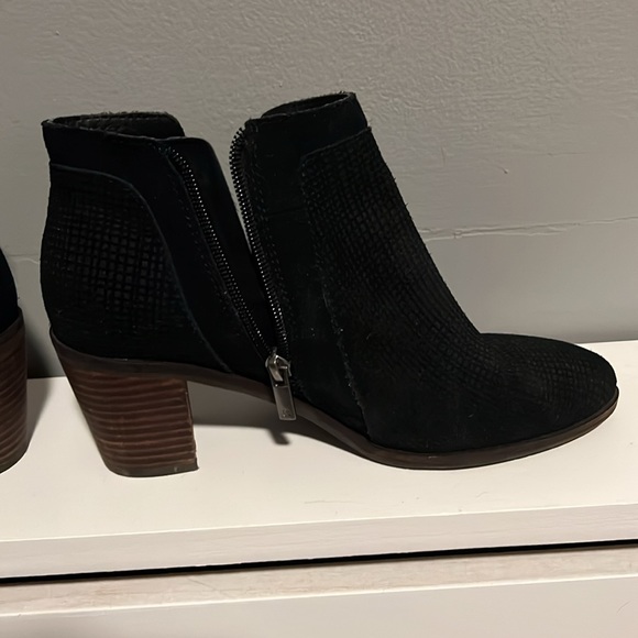 COPY - LUCKY BRAND 🍀 ankle booties - Picture 5 of 11